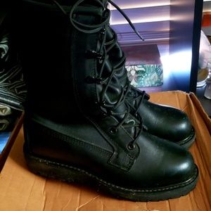 BATES GORE TEX BOOTS